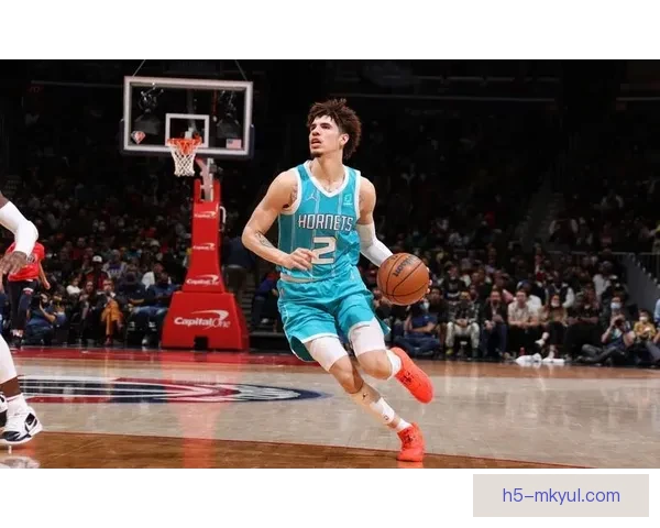 黄蜂公然摆烂让拉梅洛替补核心