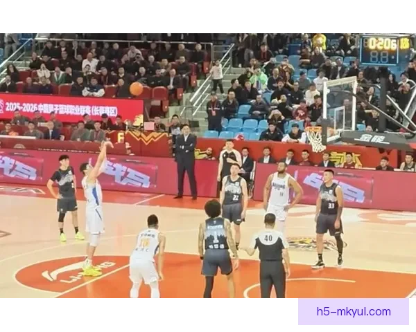 北京末节逆转浙江周琦罚球制胜